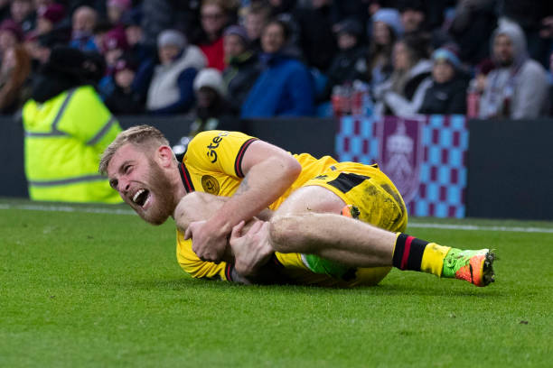 与之类似 与之类似